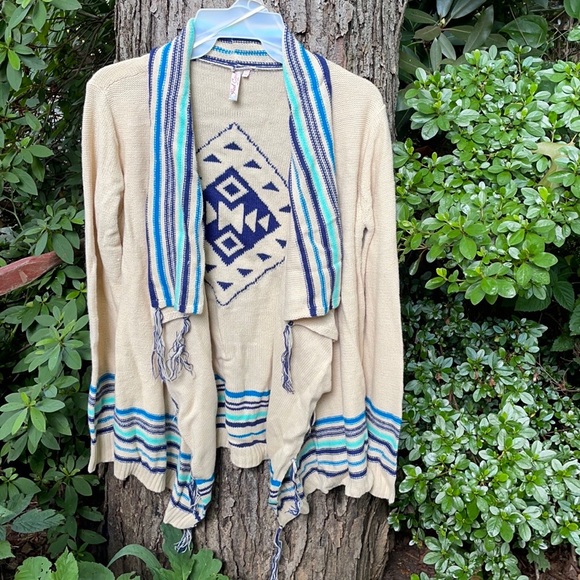 Red Camel Tan Open Front Sweater Cascading Waterfall Blue Stripes Fringes Aztec - Picture 6 of 16